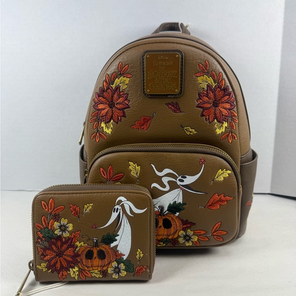 Disney The Nightmare Before Christmas Zero & Jack
Skellington Fall GITD Set - Picture 12 of 16